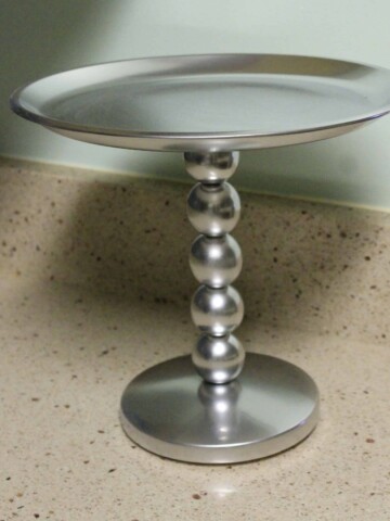 Turn a Lamp into a Cake Stand - Charleston Crafted