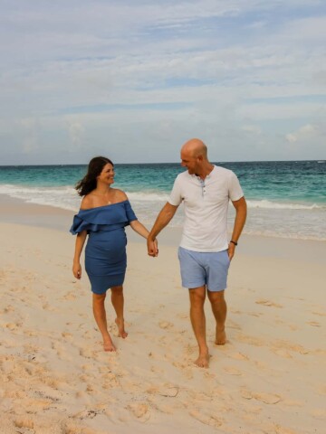 DIY Beach Maternity Photography Beach