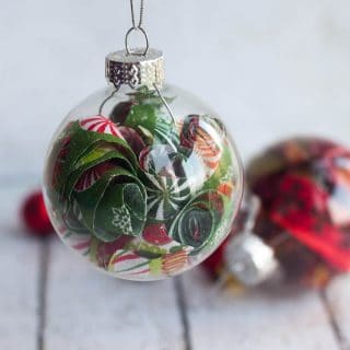 47 Plastic Ball Ornament Decorating Ideas