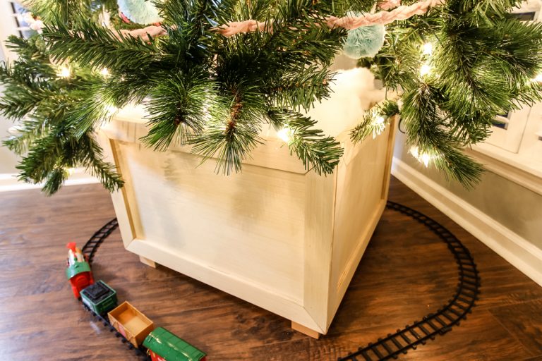 DIY Christmas Tree Box Stand Free, easy plans!