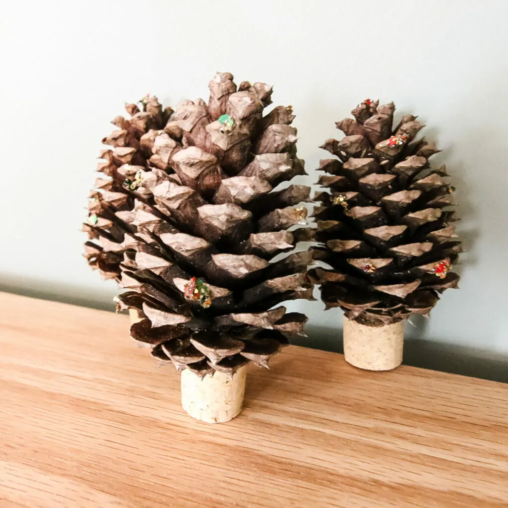 How to Make Pine Cone Christmas Trees - Cottage at the Crossroads