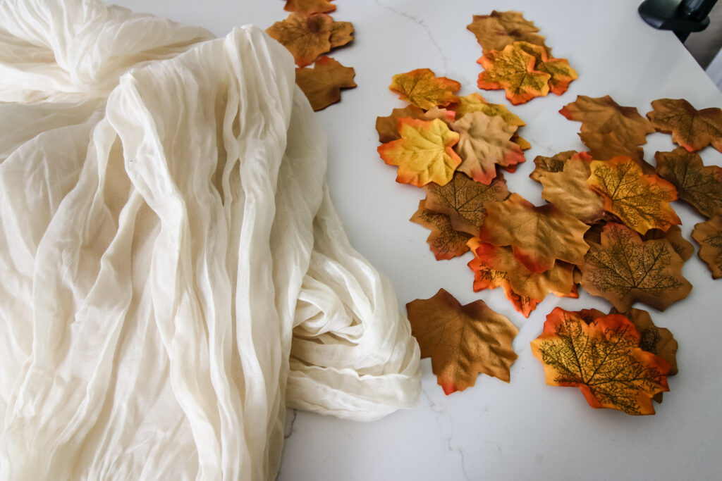 leaf table runner supplies