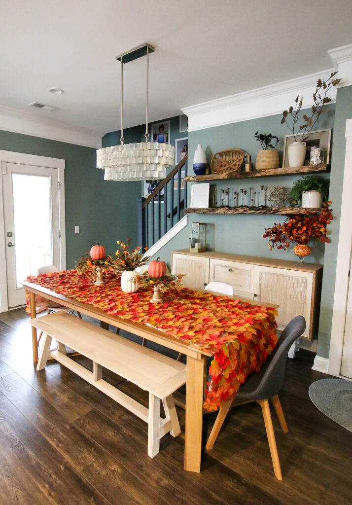 fall leaf inspired fall tablescape