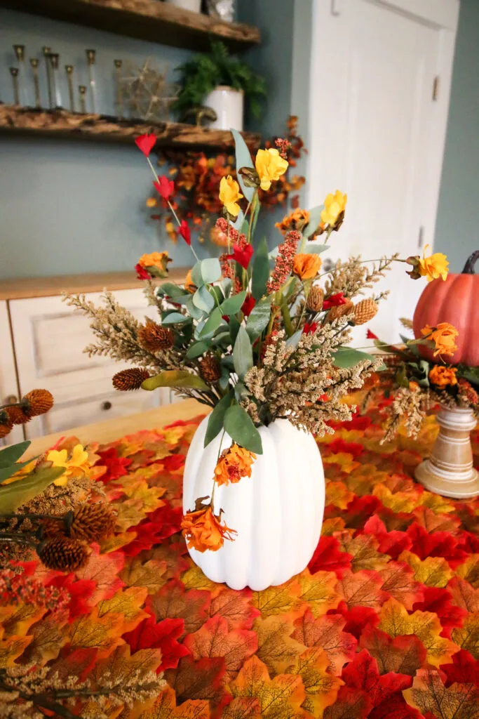 pumpkin vase centerpiece