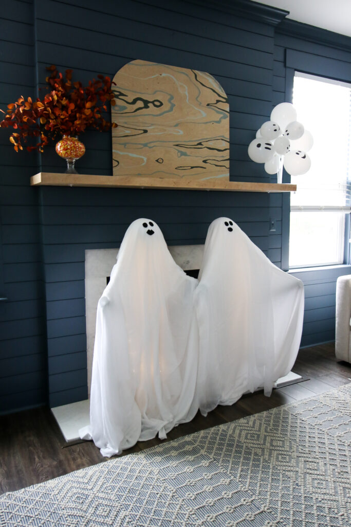 DIY tomato cage ghosts with arms