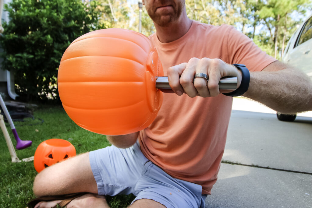 assembling a pumpkin solar light