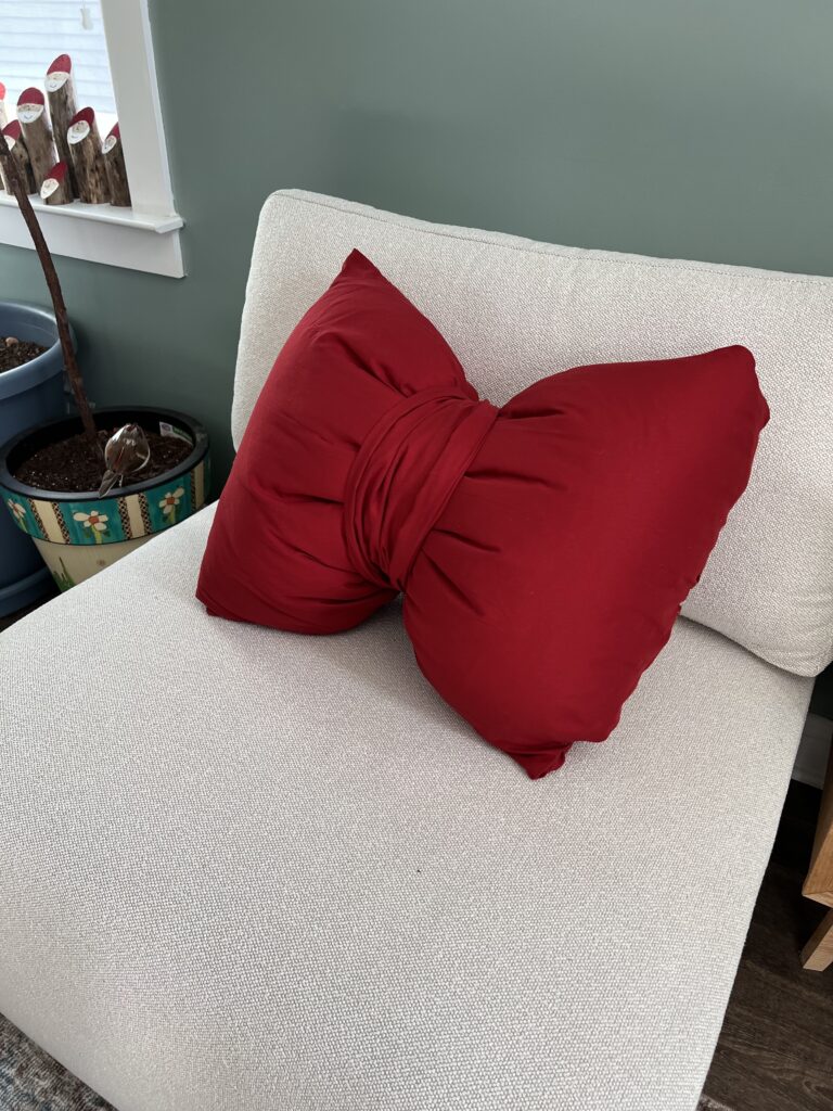 DIY bow pillow