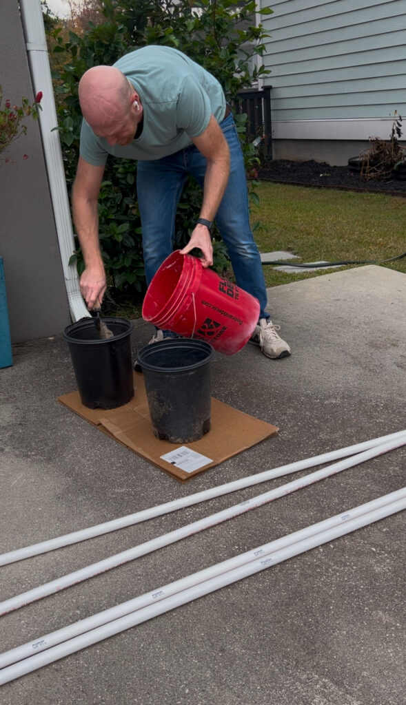 Mixing concrete for buckets