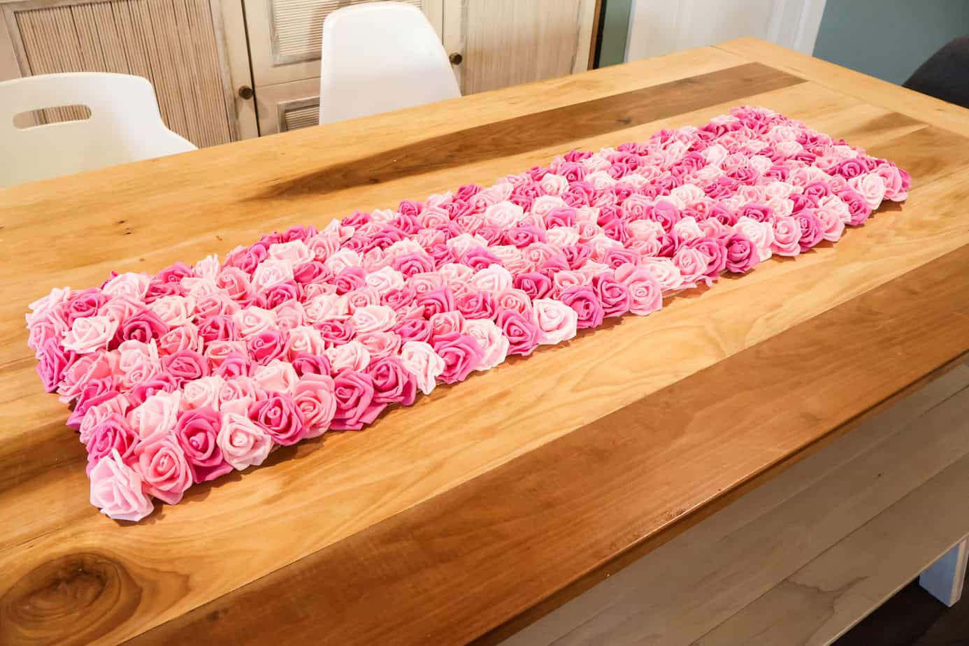 DIY rose table runner