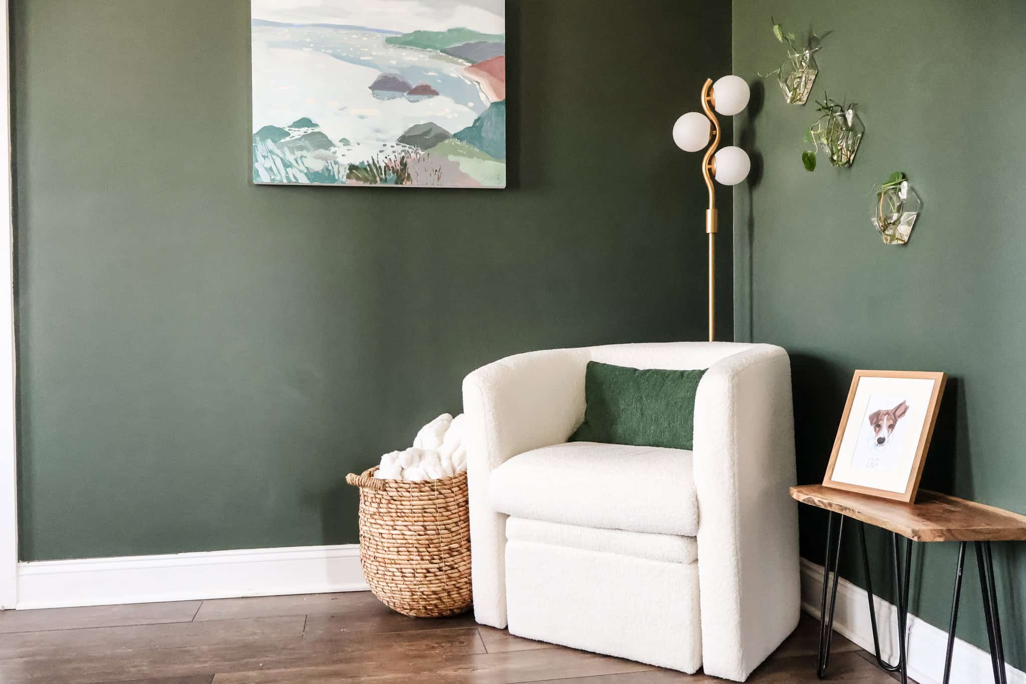 bedroom sitting area