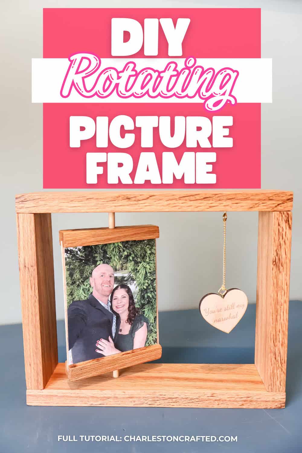 DIY rotating photo frame - Charleston Crafted